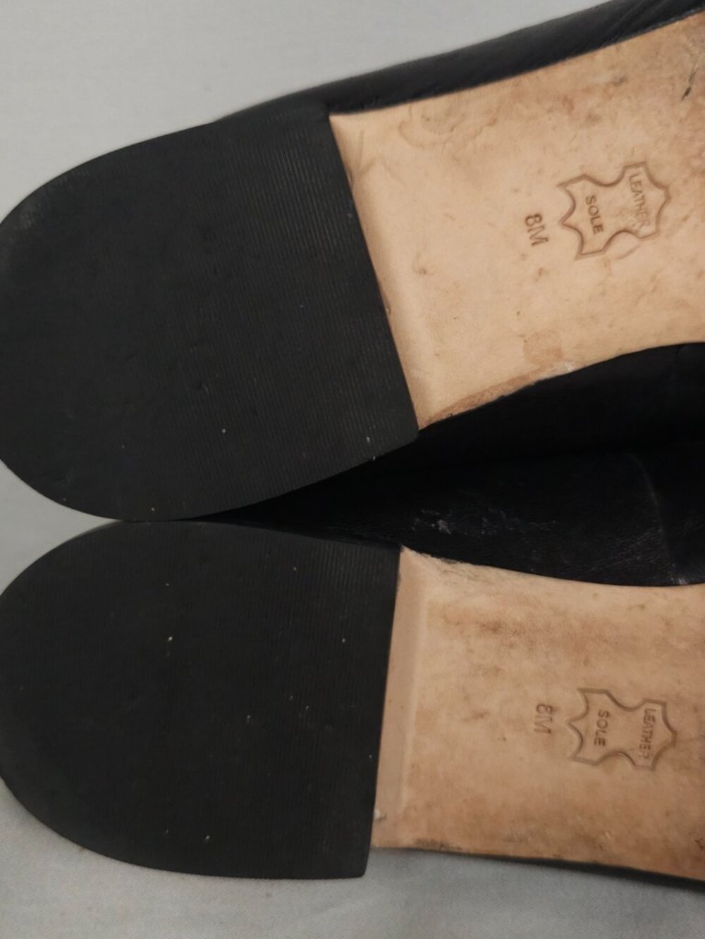 Tory Burch Loafers Women 8 Black Leather Gold Medallion Slip-On Medal Miller - Picture 13 of 15